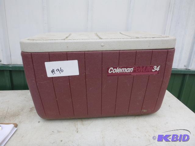 lot 96 image: Coleman Polylite 34 Cooler...