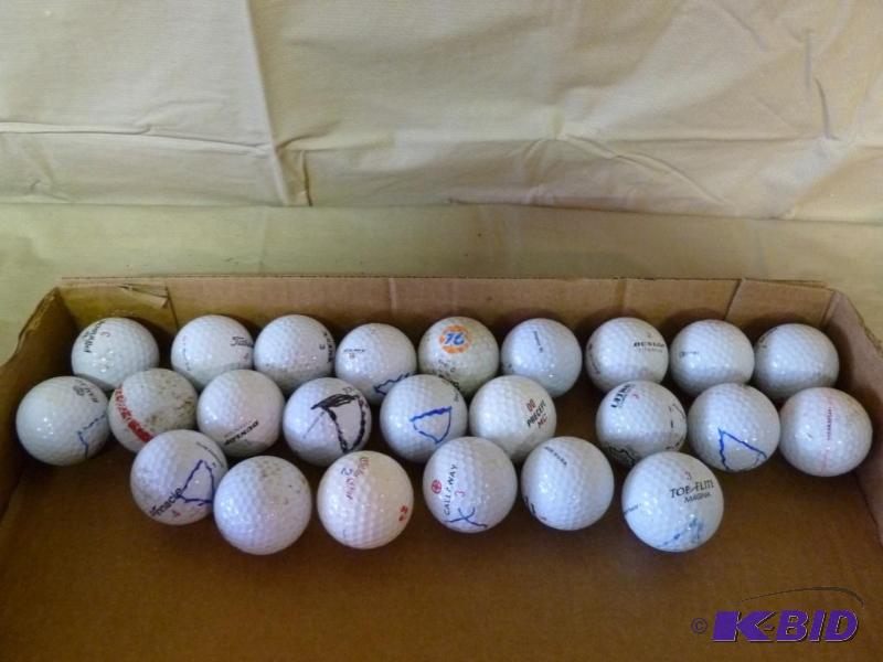 lot 113 image: Lot of 24 golf balls....