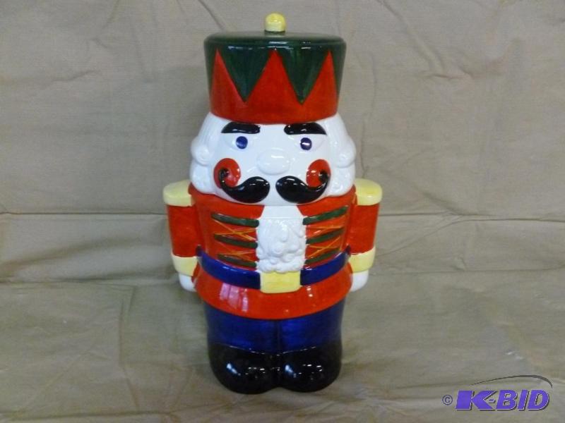 lot 146 image: Beautiful drummer boy porcelain cookie jar th...