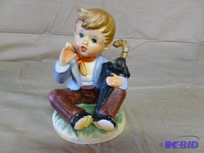 lot 156 image: Large Vintage Enesco&nbspporcelain figurine ...