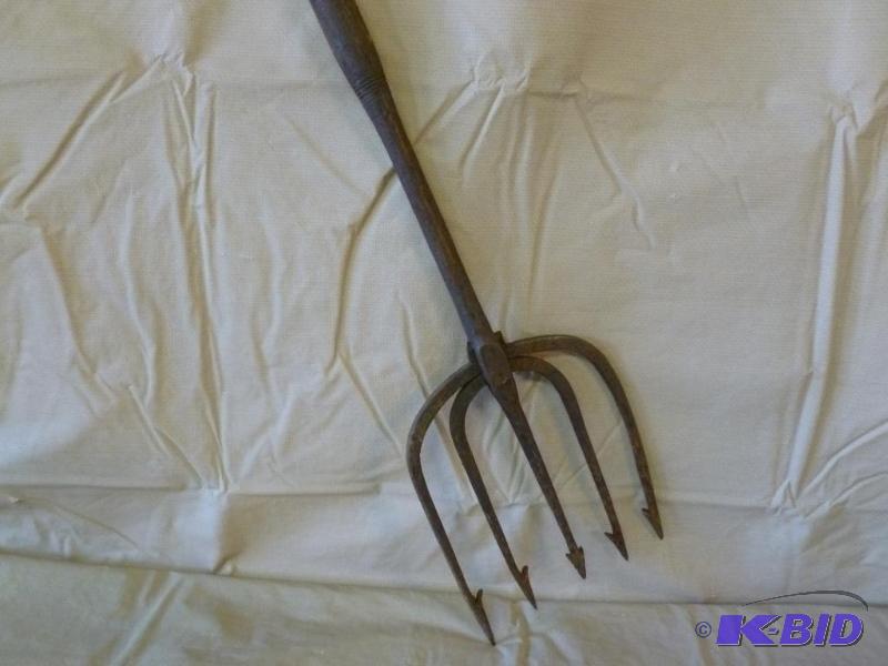 lot 17 image: Large five tine darkhouse spear that measures...