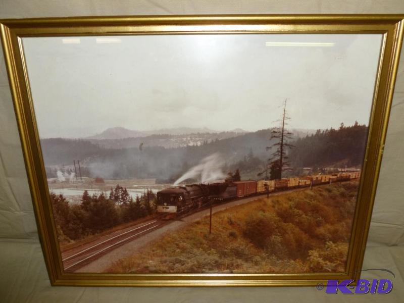 lot 186 image: Large vintage train picture that measures 17....