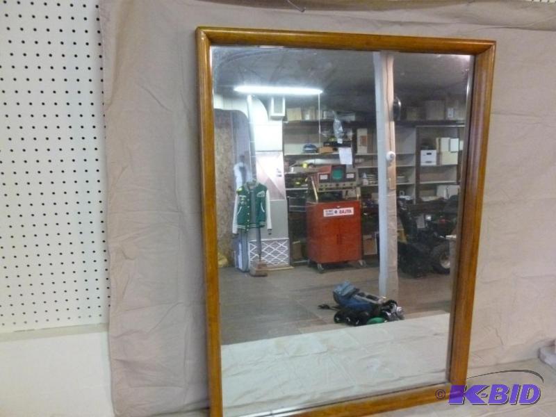 lot 226 image: Large solid oak framed mirror that measures 3...