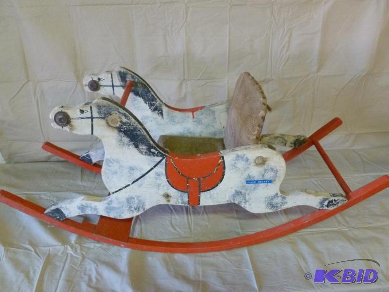lot 8 image: Vintage wooden&nbsprocking horse, measures a...