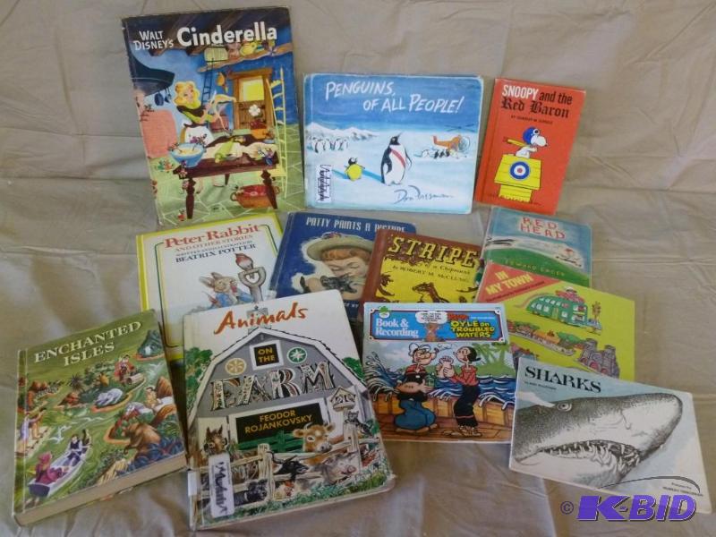 lot 95 image: Large lot of good kids books, some vintage....