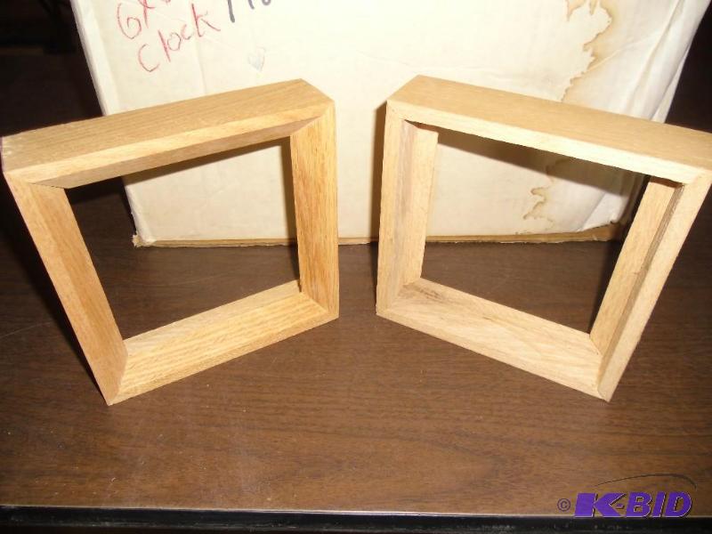 lot 20035 image: 30 Cedar Picture Frames 6.75 X 6.75 2 Deep