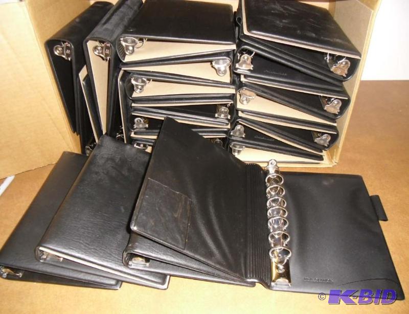 lot 20045 image: 88 Black 7 Ring Binders At-A-Glance