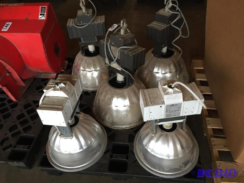 lot 145 image: Lot of 5 misc warehouse hanging lights....