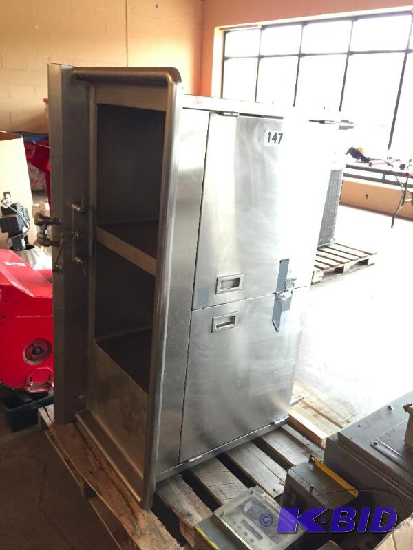 lot 147 image: Stainless steel dual basin sink....