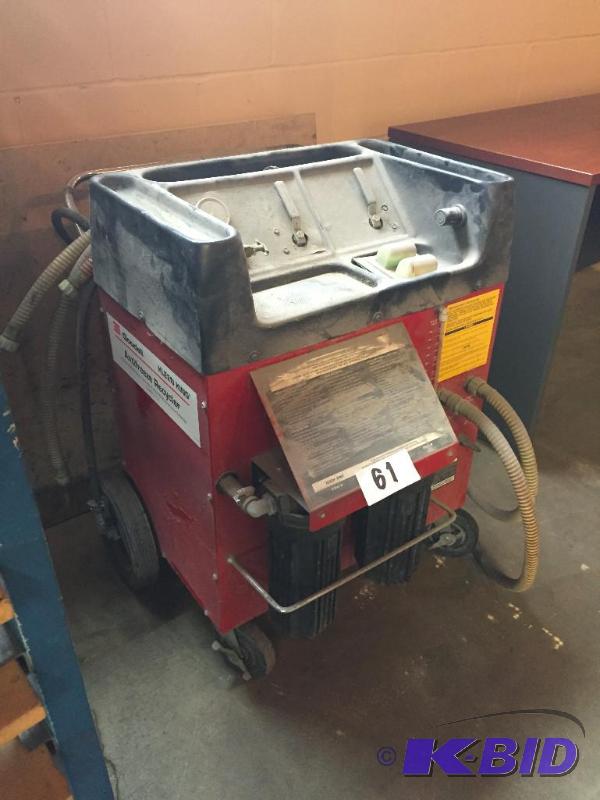 lot 61 image: Goodall Kleen King antifreeze recycler machin...