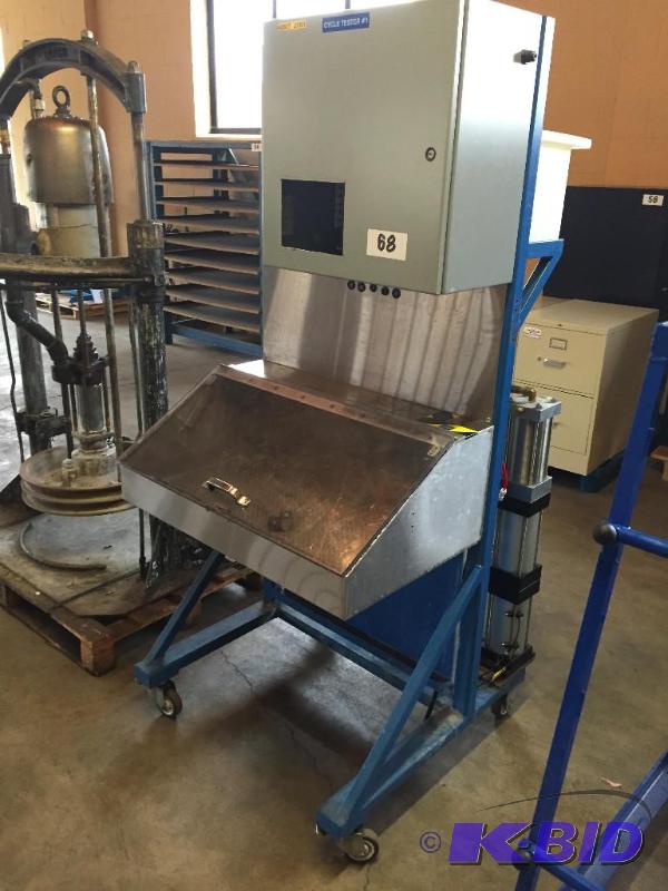 lot 68 image: Small blast cabinet ()...