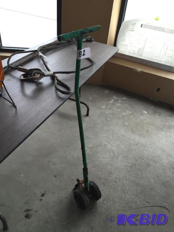 lot 92 image: Warehouse cart dolly....