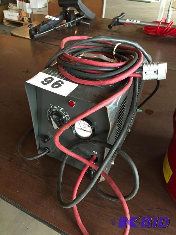 lot 96 image: 12 volt battery charger....