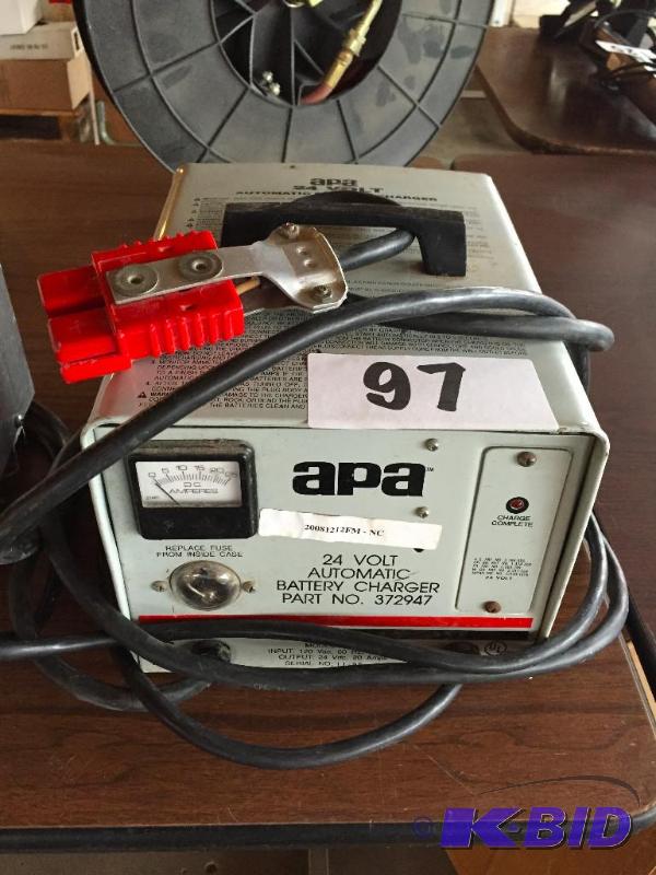 lot 97 image: 24 volt battery charger....