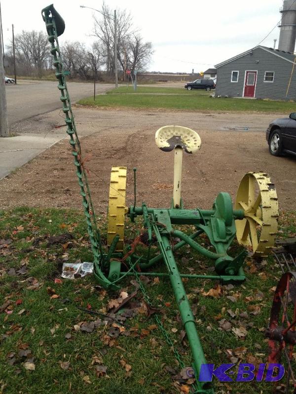 John Deere No 3 Horse Drawn Sickle Mower Tag 7456 Farm Machinery Implements Hay Forage Equipment Hay Forage Mowers Sickle Bar Mowers Auctions Online Proxibid