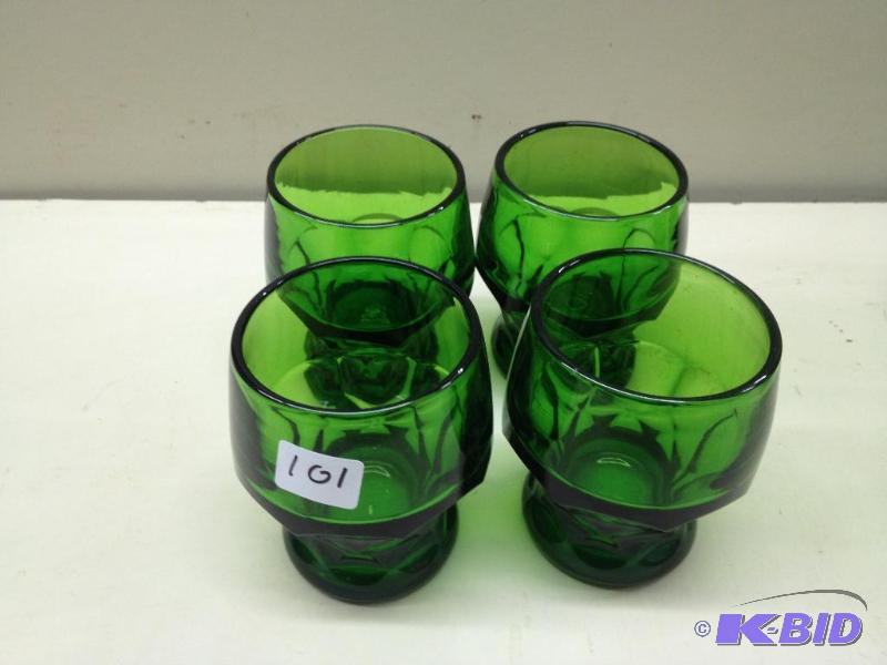 lot 101 image: Green Depression Glass  Set of 4 Glasses ...