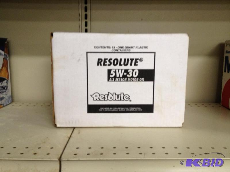 lot 155 image: Full Case Oil, 12 qts  5w-30...