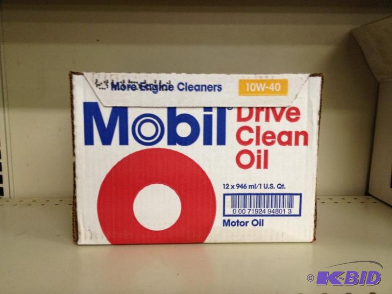 lot 156 image: Full Case Oil, 12 qts   10w-40...