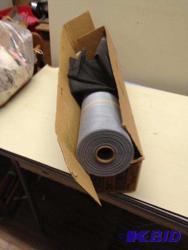 lot 192 image: Roll Of Screen ...