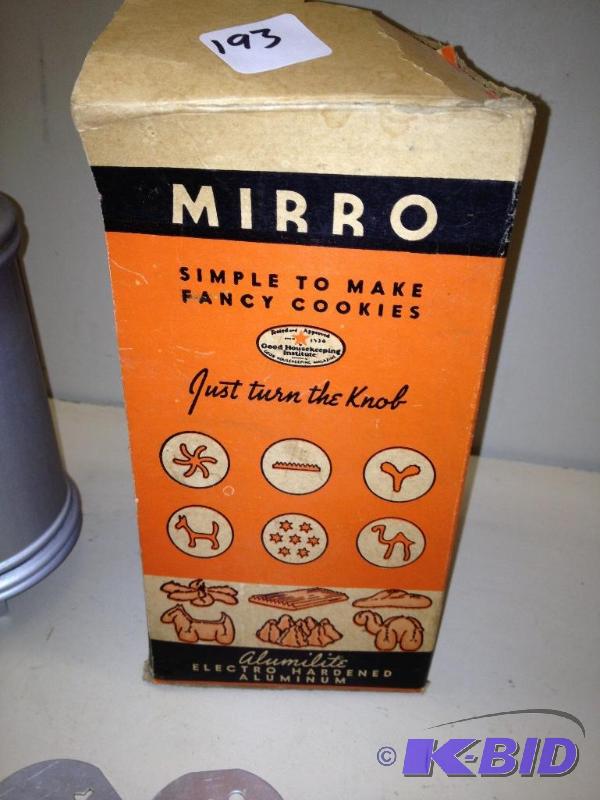 lot 193 image: Spritz Cookie Maker ...