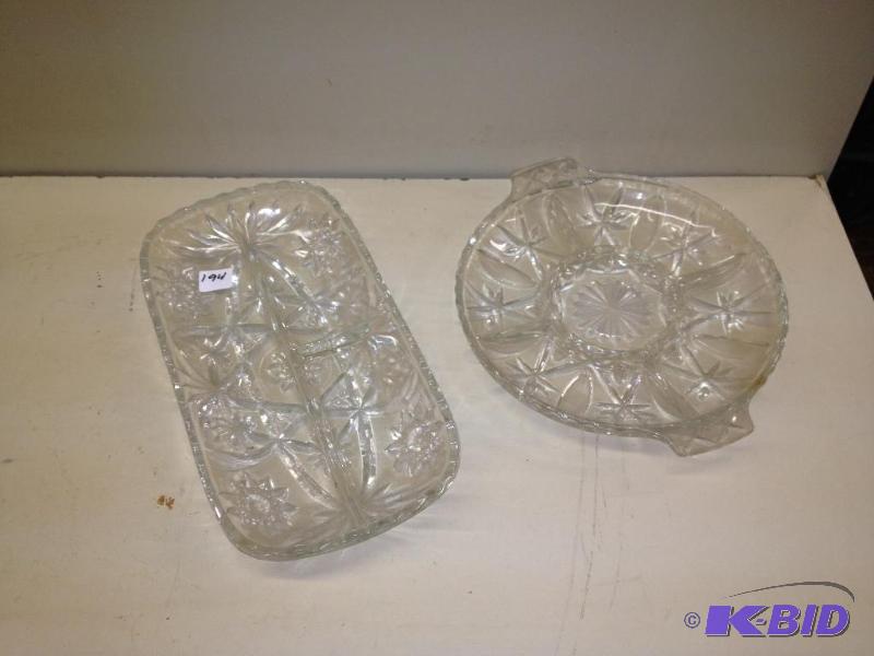lot 194 image: Multi Compartment Serving Platters ...