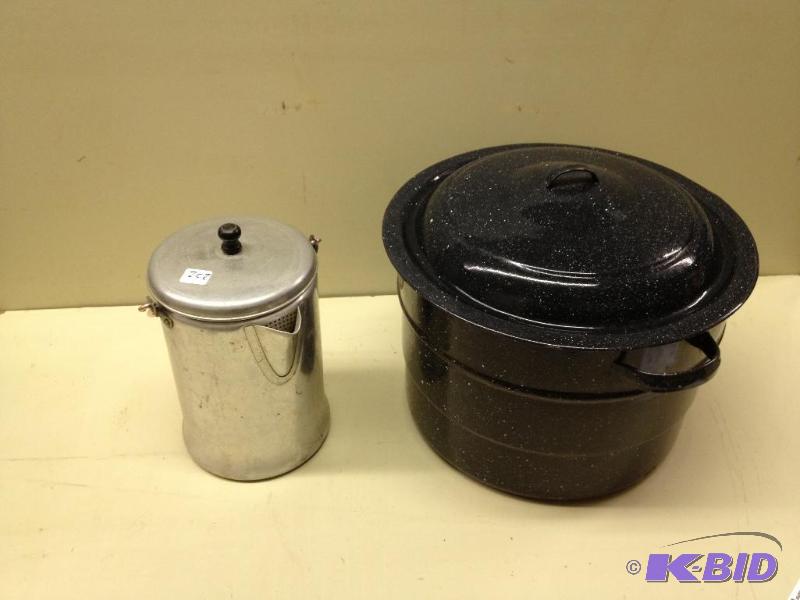 lot 202 image: Canning Set and Percolator ...