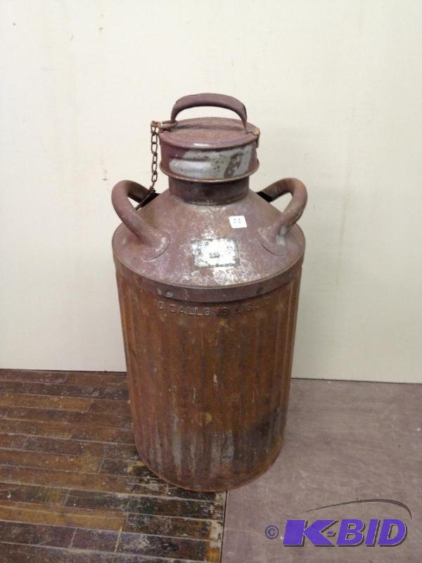 lot 22 image: 10 Gal Antique Milk Jug