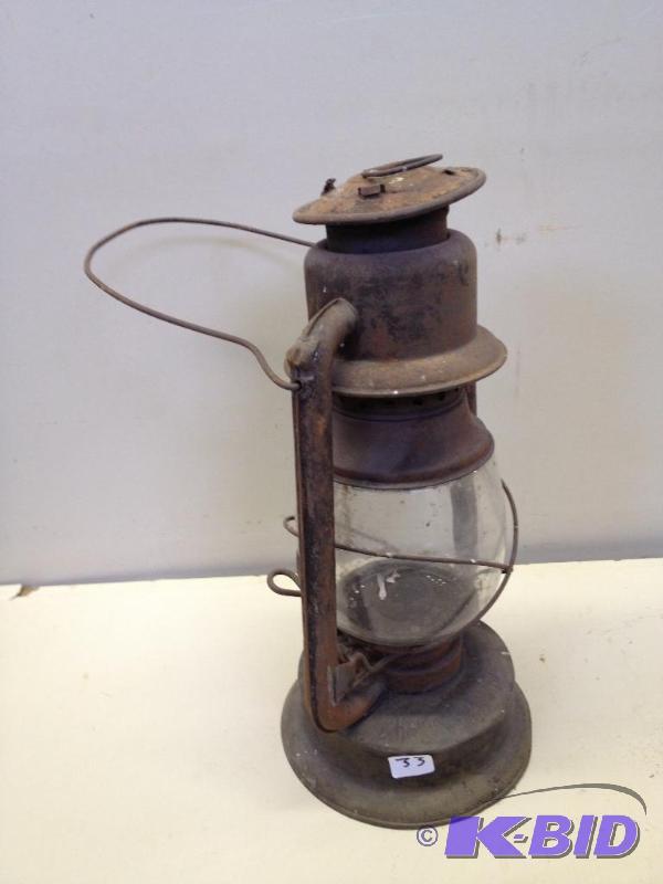 lot 33 image: Vintage Kerosene Lantern ...