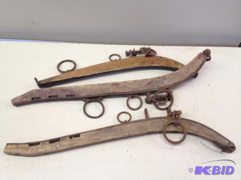 lot 63 image: Antique Horse Hames and Curb Bit...