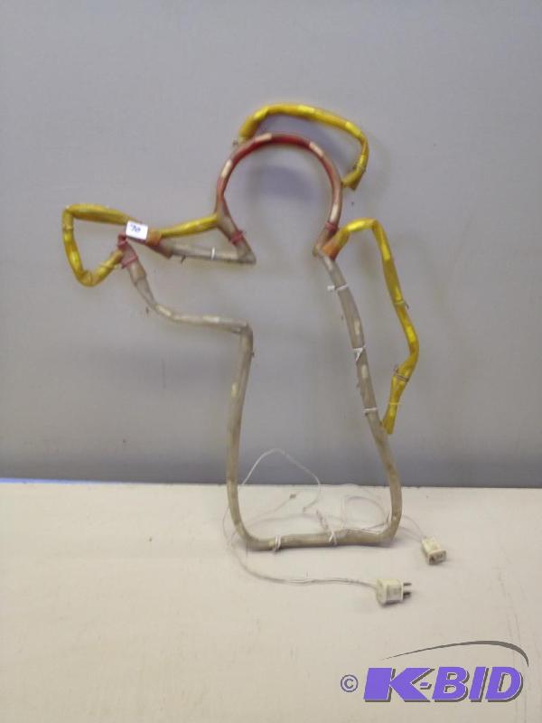 lot 70 image: Christmas Light Up Angel Outdoor Decoration&n...