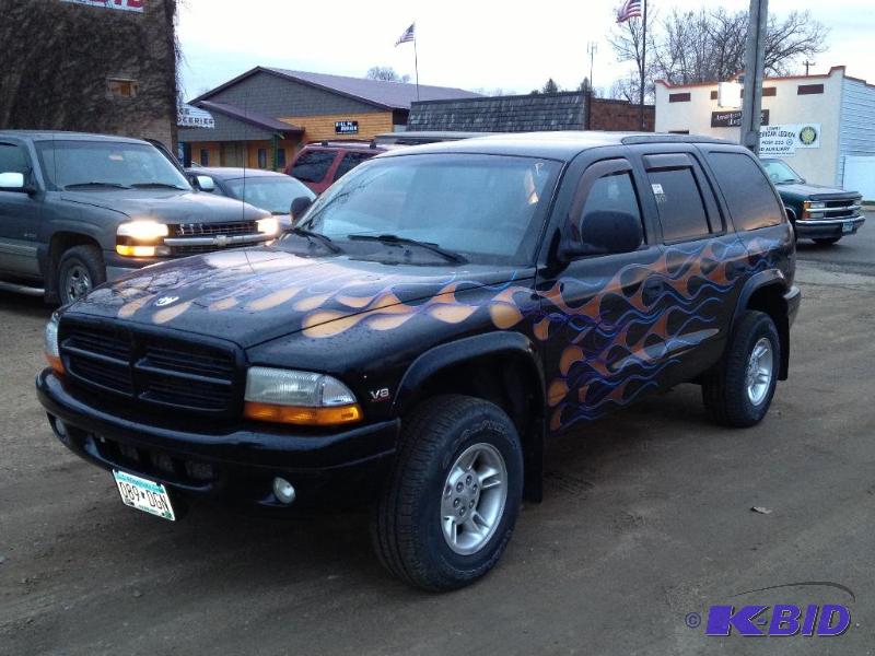 lot 4 image: 2000 Dodge Durango 4x4