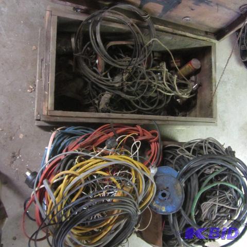Wire, Strapping, Trunk