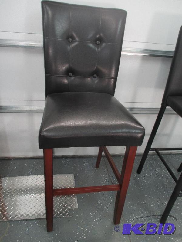 Stool with back