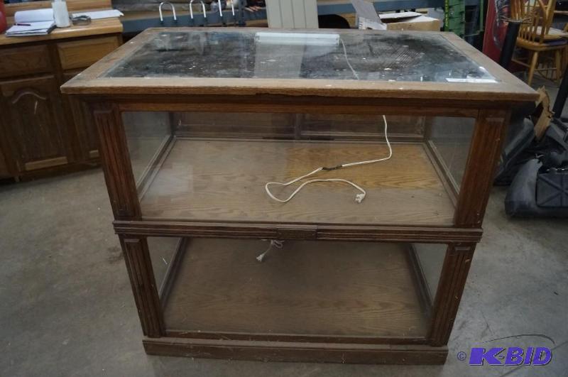 Display case