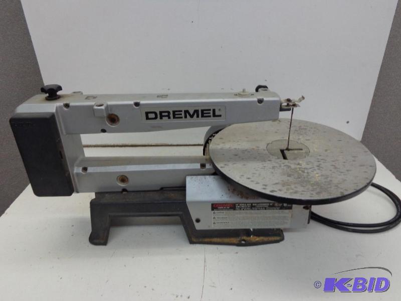 lot 10 image: Dremel Scroll Saw   Mod. 1671  2 Speed  Works...