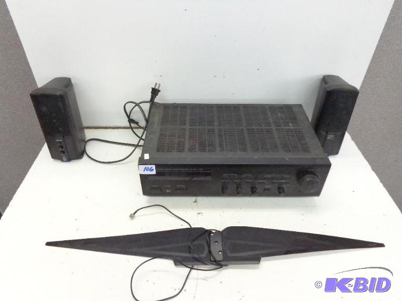 lot 106 image: Stereo Receiver   Yamaha  Model RX460  Pair o...