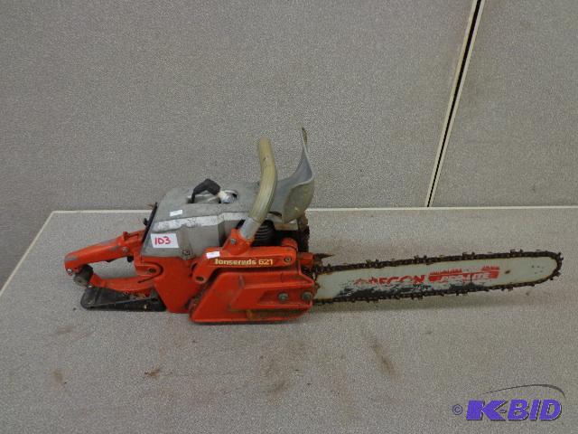 lot 133 image: 621 Jonsereds Chainsaw Chainsaw- Older Wont ...