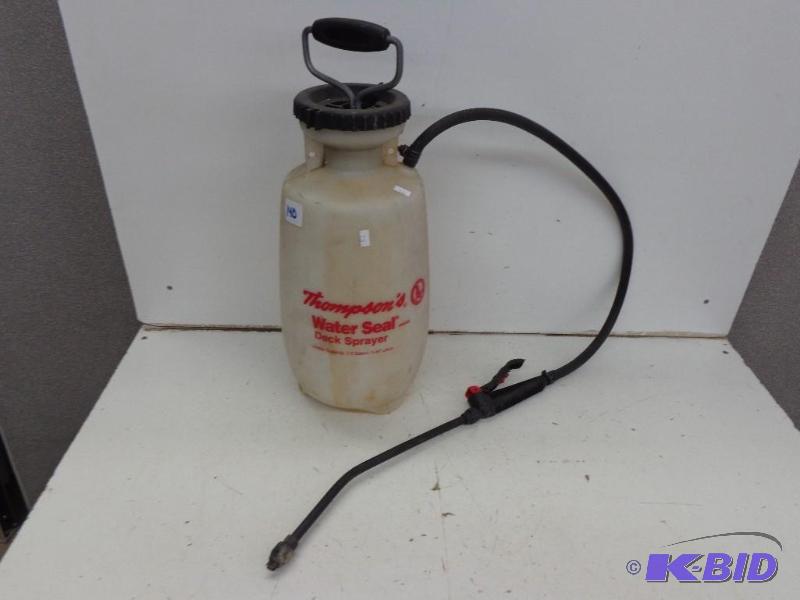 lot 140 image: Deck Sprayer   Thompsons Water Seal  1.5 Gal...