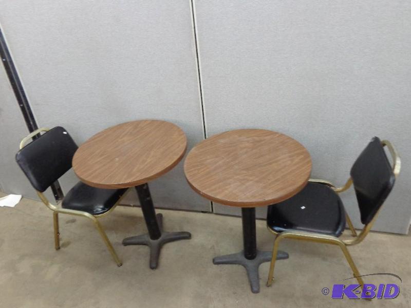 lot 152 image: Matching Tables   Tall Cocktail Tables  23 1...