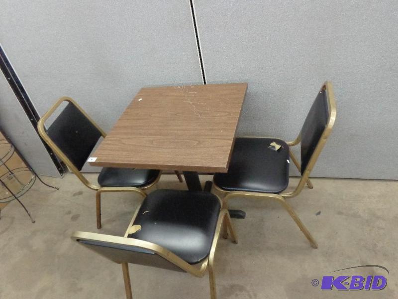lot 170 image: Cocktail Table   24" x 24" x 29 12...