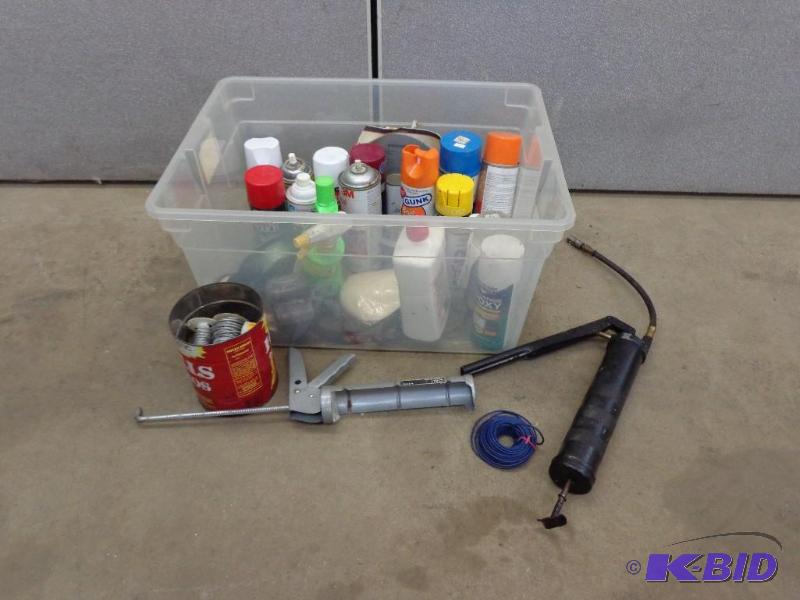 lot 194 image: Mix & Match   Paints  Solder  Grease  Fis...