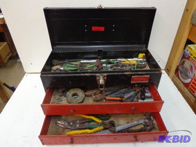 lot 40 image: Metal Tool&nbspBox    2 Drawers  Many H...