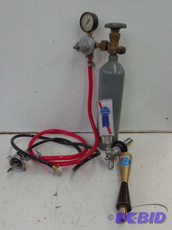 lot 61 image: Keg Charger   Complete Charging Set-up  Perfe...