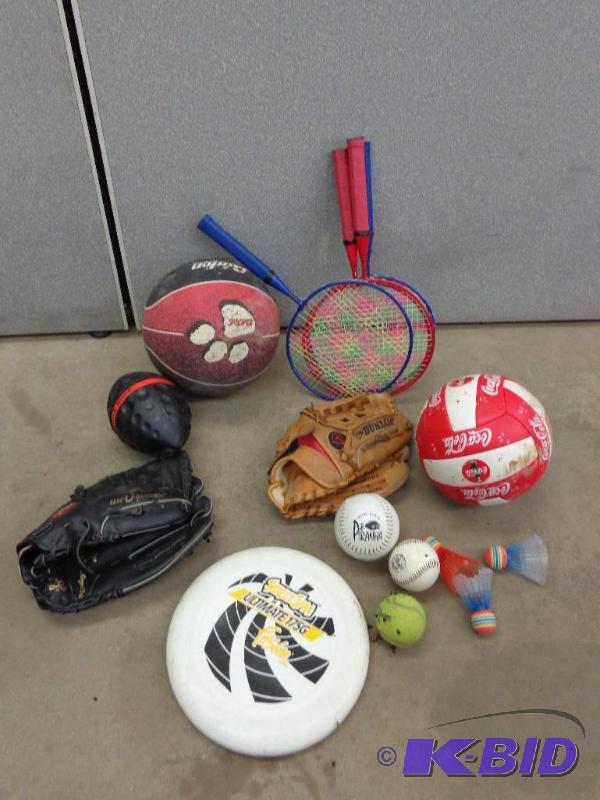 lot 97 image: Sports Fans Dream Package   Assorted Sports B...