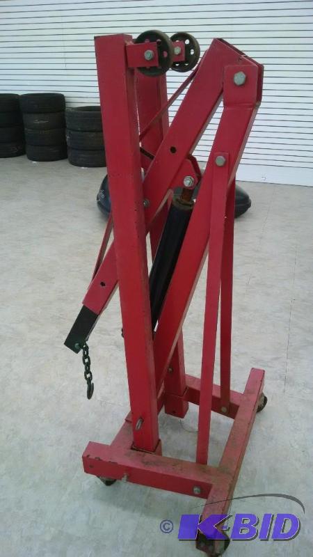 Engine Crane
