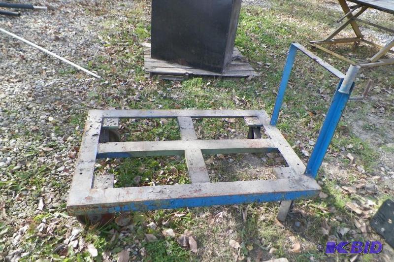 lot 108 image: Heavy Duty Steel Cart 36 x 54