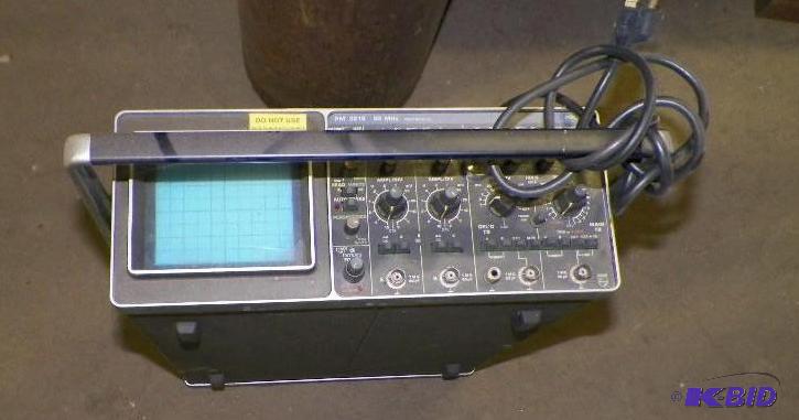 lot 122 image: Phillips Model PM3219 Oscilloscope