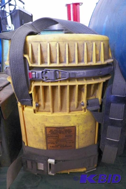 lot 324 image: One Hour Self Contained Oxygen Generation Breathing Apparatus