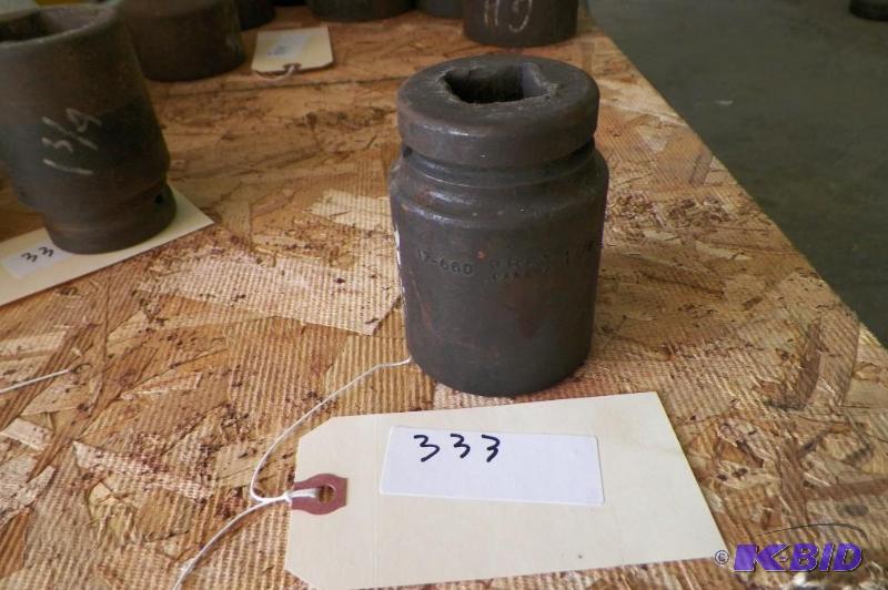 lot 333 image: 1 Inch drive Socket 1 78