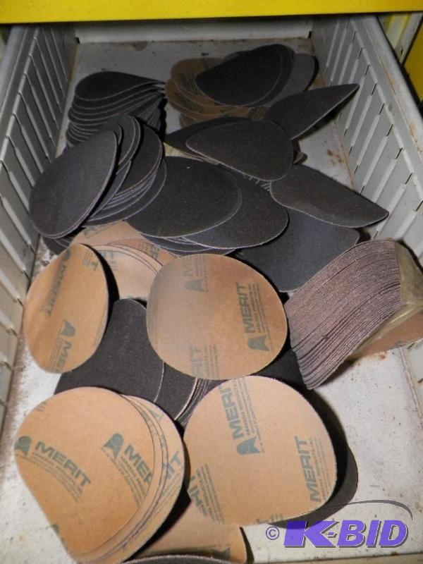 lot 72 image: 4 inch sanding disks large lot